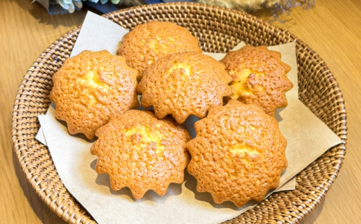 もみじたまごのマドレーヌ(5個入り) スイーツ お菓子 ギフト 個包装 小浜市 / パティスリーカシュカシュ [BFDU001]
