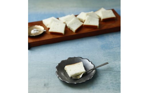 
日本酒ケーキ　白肌凜子
