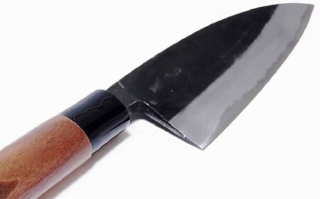 【土佐打刃物】 出刃包丁 黒打ち仕上げ 両刃 刃長15cm 土佐打ち刃物 極上品 和包丁 捌き包丁 黒打ち包丁 