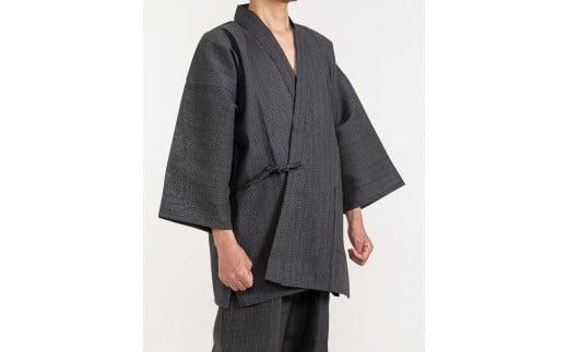 061-11　【黒・Lサイズ】織り・縫製　地元遠州製　しじら織（微塵格子）作務衣