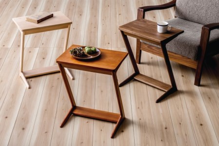 サイドテーブル　メープル材　飛騨の家具　イバタインテリア[Q2133]
