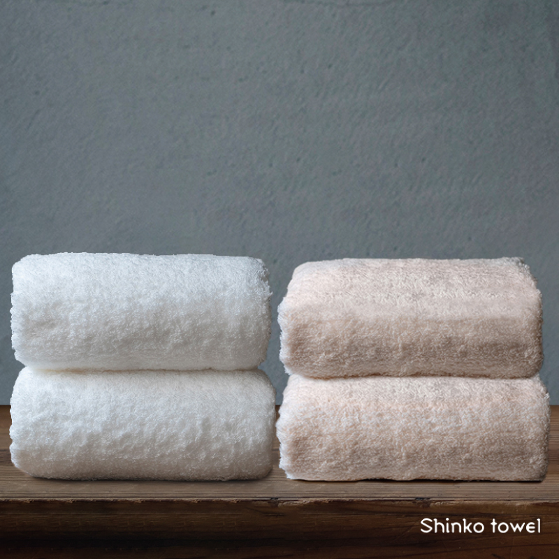 【TVで紹介！】おぅ！え～やん バスタオル（桜色 ホワイト）4枚【泉州タオル 国産 吸水 普段使い 無地 シンプル 日用品 家族 ファミリー】  099H4278