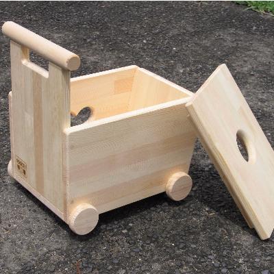 ふるさと納税 泉佐野市 手作り木製 手押し車2型・片面透かし 099H2169 |  | 01