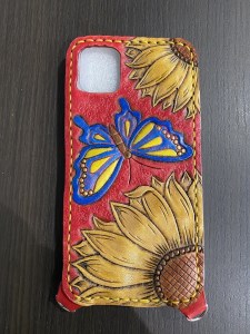 スマホ カバーケース 牛ヌメ革 ハンドメイド (a40-087)