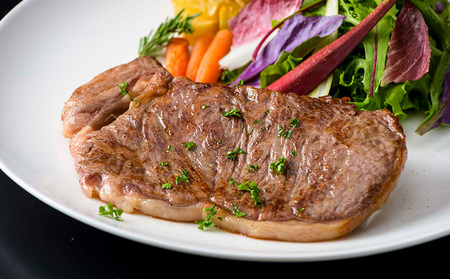 【定期便3回】もとぶ牛ロースステーキ（ギフト用）400g 県産和牛 黒毛和牛 国産 牛肉 ステーキ肉 牛 ブランド 和牛 人気 オススメ おすすめ グルメ 贅沢 200g 4等級以上 贈答用 美ら海 