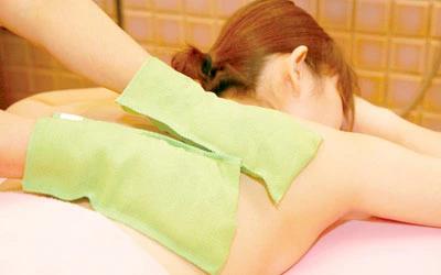 [東香里湯元水春] 入浴岩盤・アカスリ50分 (アカスリBコース) 10枚セット｜温泉 露天風呂 チケット 健康 風呂 入浴 日帰り 湯浴み 岩盤浴 [1219]