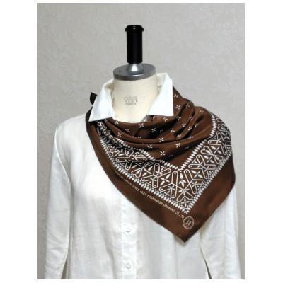 ふるさと納税 長浜市 浜ちりめんシルク100%の洗濯機でも洗えるシルクスカーフ(70×70)BROWN-クロス柄 |  | 01