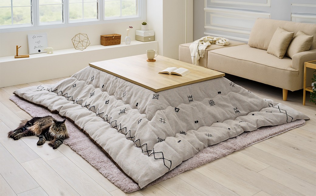 軽くてあったか ハピネスコタツ掛布団 200cm×200cm IV（アイボリー）