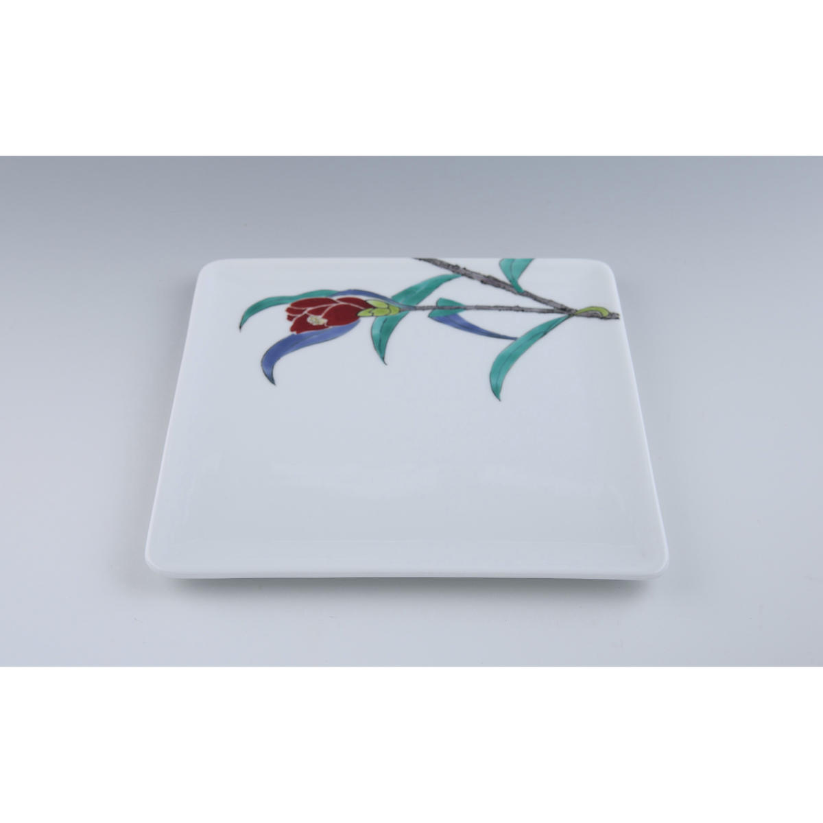 有田焼 角平皿 22cm〈侘助文〉赤【赤絵白磁硯処 雪月花】食器 器 うつわ 手描き 伝統工芸 ギフト 贈り物 80000円 8万円 A80-52_イメージ2
