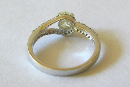 【ふるなび限定】【一点もの】Pt950　ベリーライトイエローダイヤ（0.700ct）リング　M24　K06156-H　FN-Limited-SP