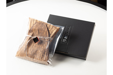 近江牛満足コース頒布会3回お届け（焼肉用・赤身すき焼しゃぶしゃぶ用・ロースステーキ）[0024]