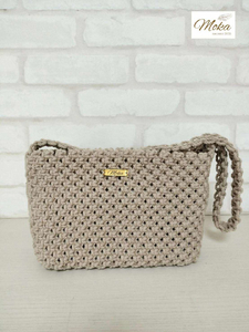 オーガニックコットンロープのマクラメ　ワンハンドルバッグ