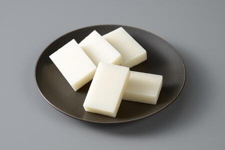 【生切り餅】氷温熟成南魚沼産こがねもち3.0kg