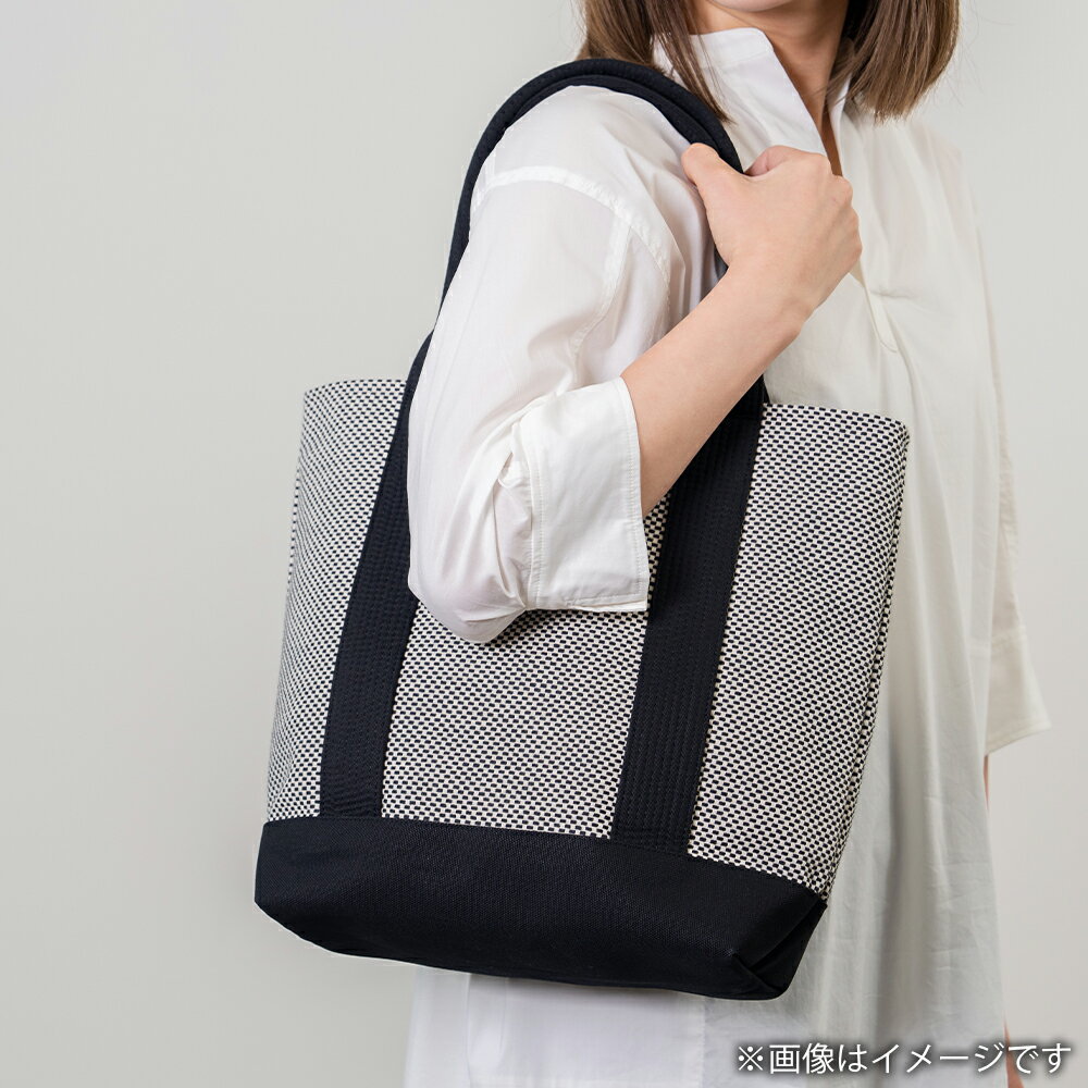 【ふるさと納税】三河木綿刺し子織バッグ sasicco　OBIトート 選べるカラー ( 消防刺子 / 生成 / 黒 ) | トートバッグ おしゃれ ユニセックス 手仕事 柔道帯 機能的