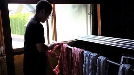 郡内織物「富士桜工房」シルクネクタイ 麻の葉 藍色