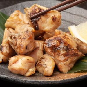 はかた地どり モモ・ムネ肉 合計500g 塩胡椒付【化粧箱入】焼き鳥、焼き肉、すき焼き用