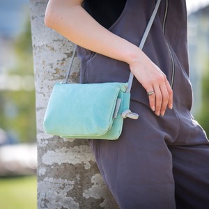 豊岡鞄　TUTUMU スエード Osanpo Wallet（S3101）ミント