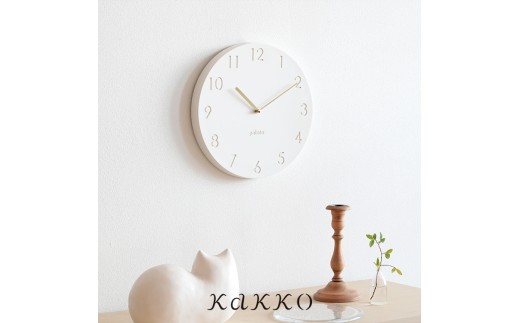 壁掛け時計 pilvi ピルヴィ ピンクベージュ pelata [ペラタ] 時計 北欧 おしゃれ シンプル アナログ ステップムーブメント インテリア時計 リビング 寝室 新築祝い 掛時計 ウォールクロック 結婚祝い プレゼント 贈り物 ギフト ピンクベージュ アイボリー｜a80pilvi｜D102