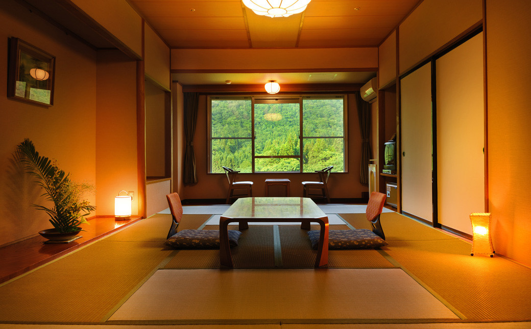 新鉛温泉 結びの宿  愛隣館  宿泊 ギフト券 【1266】