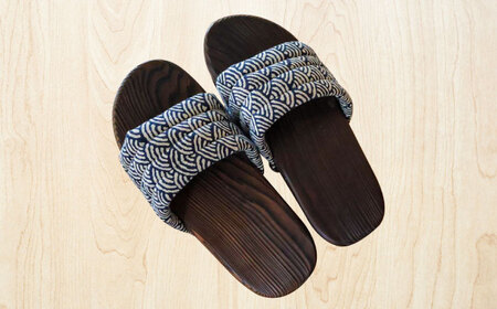 【選べるサイズ】日田下駄杉 (ムーン) 2色2足セット　日田市 / 月隈木履工業所　日田杉 外履き サンダル[ARBJ016]