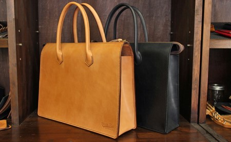 ヌメ革バック（黒・ナチュラル）サイズ400×300×100mm ﾅﾁｭﾗﾙ