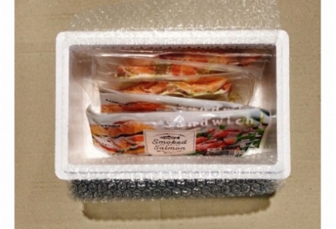スモークサーモン300g＆スモークサーモンカプレーゼ300g A-09111