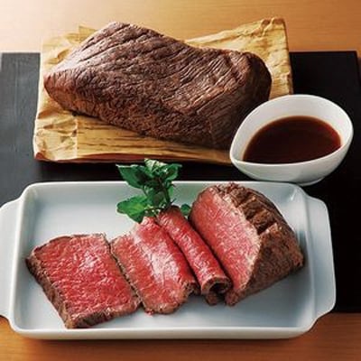 熊本県産　くまもとあか牛100%使用　くまもとあか牛ローストビーフ　500g【南阿蘇村】【配送不可地域：離島】【1135344】