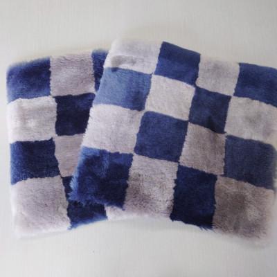 ふるさと納税 桜井市 【ブルー】ムートンクッション Sサイズ(40×40cm　毛長:25mm)2枚 |  | 01
