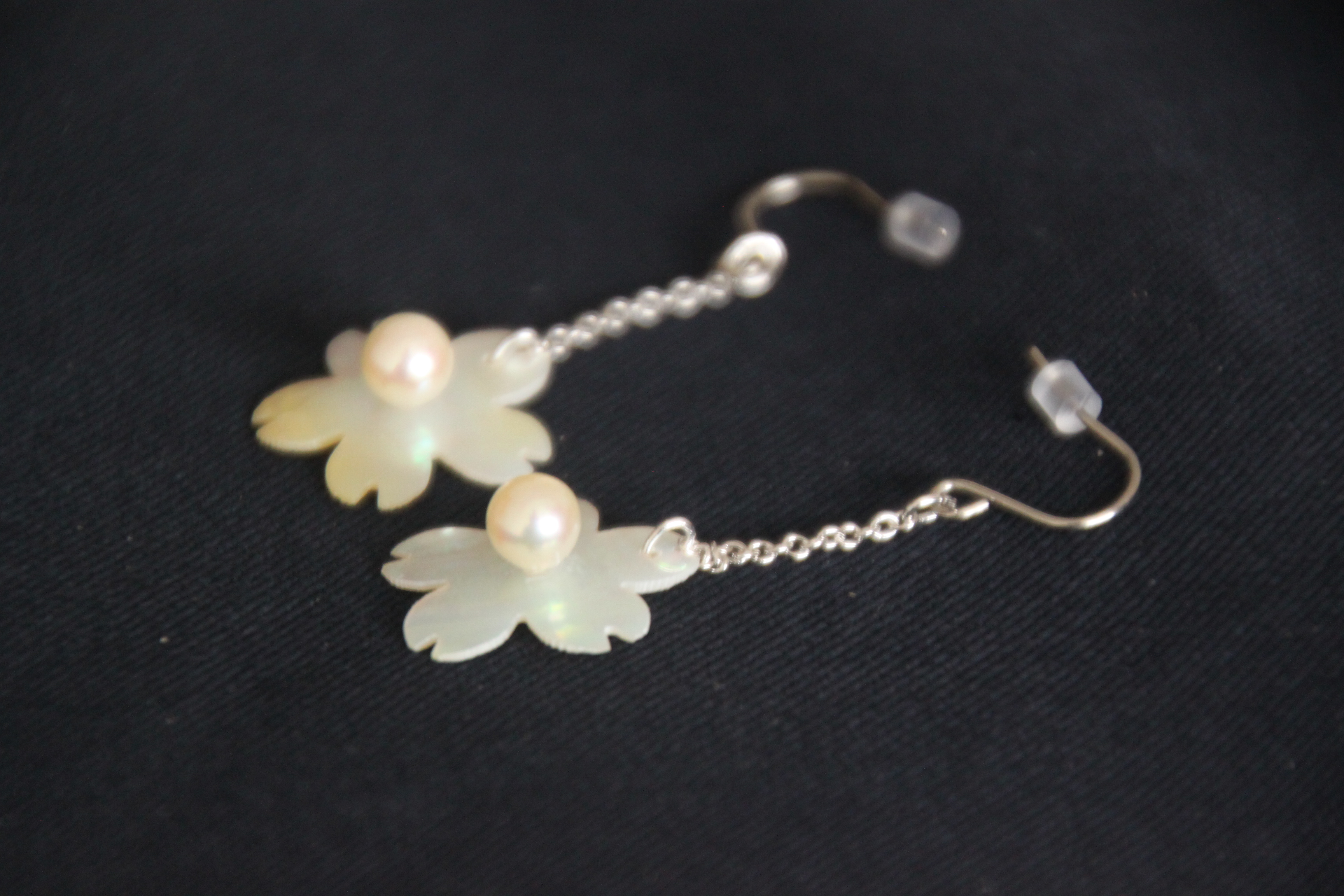 【012-04】貝と真珠　ピアス【桜】アコヤ* 