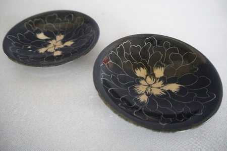 源太夫窯 和食器『丸皿』2枚 [黒]｜食器 お皿 源太夫窯 げんだゆうがま 村山恵子 陶芸品 陶芸作品 陶芸 作家 作品 窯元 [0964]