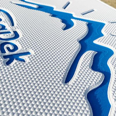 ふるさと納税 いなべ市 オリジナルマット(SeaDek)付ハードクーラーボックス (サイズ:65L) カラー:タン |  | 03