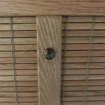 ふるさと納税 富田林市 凜と立つ 楢無垢 高さ125cm ナチュラルカラー プレミアムパーティション |  | 02