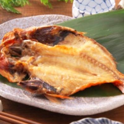 ふるさと納税 沼津市 四代目弥平 国産干物セット　4種7枚　食べ比べ |  | 02