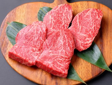 【4等級以上】近江牛 ステーキ用モモ【600ｇ（150g×4枚)】【AB59SM】