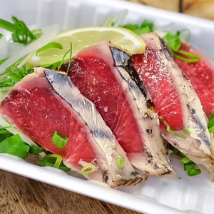 日戻りかつおのたたき 戻り鰹（2～3節 約550g）薬味３種・特製ぽん酢付 【R01459】