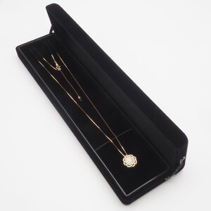 K18　0.5ctダイヤモンド　シンメトリーペンダントネックレス　HH-019924