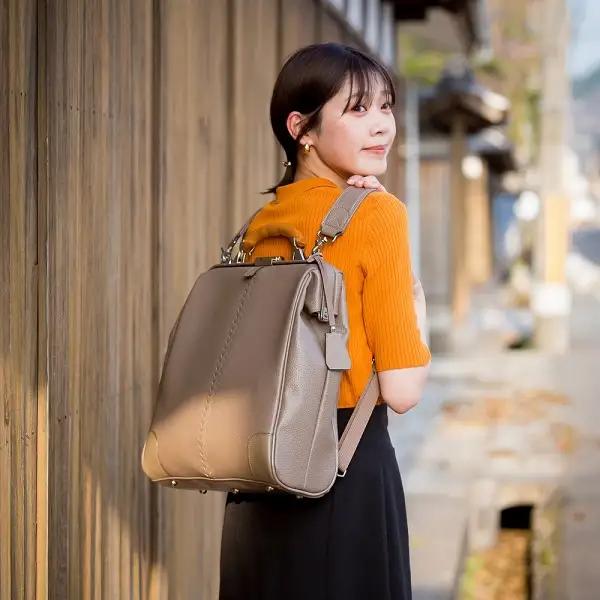 【高島屋選定品】豊岡鞄 YOUTA エルク 3way 縦ダレス (YK3ME) トープ / 木和田正昭商店 ダレスリュック ダレスバッグ 縦型ショルダー 手持ち リュック A4ファイル対応 14インチ
