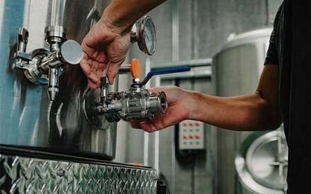 ＼3ヶ月連続定期便／ 【Toshi Ishii】日本を代表するブリューマスターが造る「ORIHIME」 IPA 355ml×8缶を月1回、3ヶ月連続でお届け【 クラフトビール お酒 栃木県 足利市 】