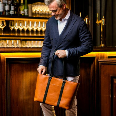 【ふるさと納税】【ココマイスター】COCOMEISTER マルティーニ レオナルド(ファブローニ)【1679704】