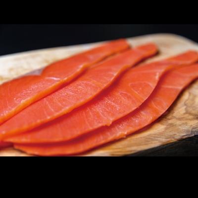 ふるさと納税 紋別市 無添加天然紅鮭・スモークサーモン食べ切りサイズ【ひとり晩酌・家飲みに】【2026年4月以降発送】 |  | 01