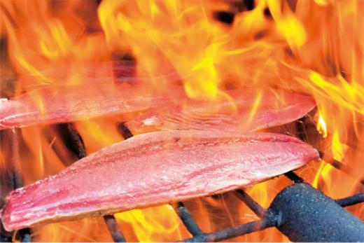 生かつおの藁焼きタタキセット1節 ( 約3?4人前 ) 冷蔵 鰹のたたき 高知 久礼 かつおのたたき わら焼き 薬味 タレ付き 日戻り 生鰹 本場 新鮮 タタキ 鰹のタタキ