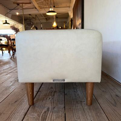 ふるさと納税 富田林市 130 Bench(130ベンチ)ランド アイボリー BR鉛筆脚【SWOF】 |  | 01