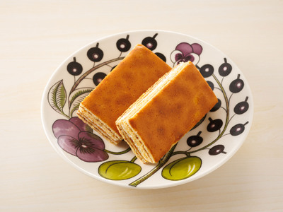 お菓子詰め合わせ セット(人気 クリームクーヘン 8コ)＜北海道のおすすめスイーツセット＞【配送不可地域：離島】【1108580】