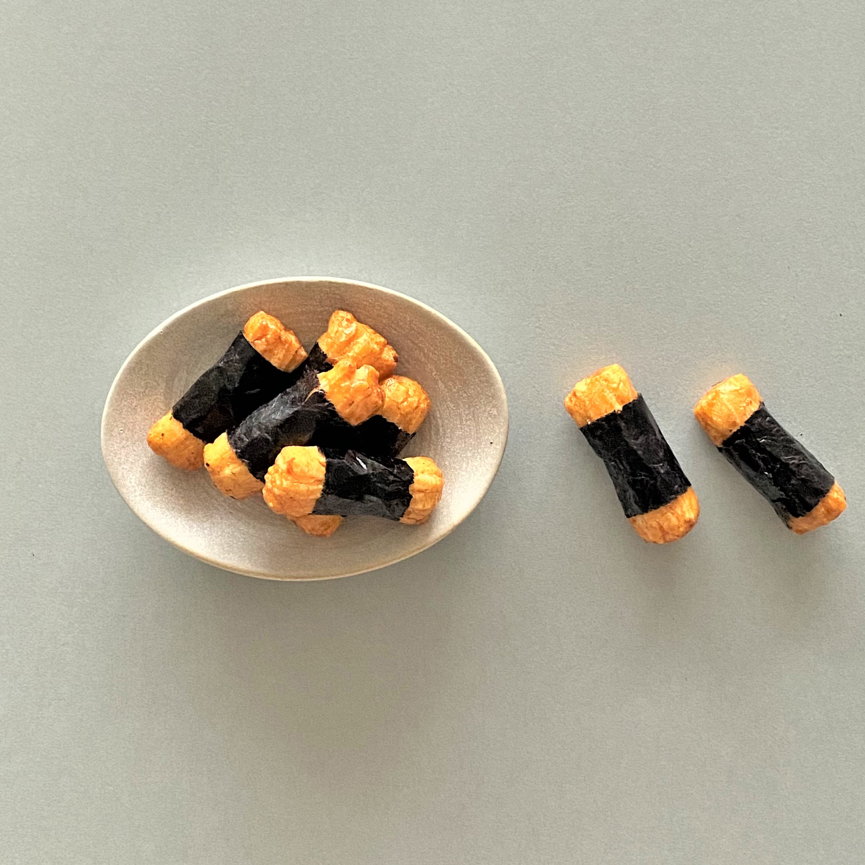 スタンドパック おかき 品川巻 12個 さくら堂 さくら製菓 新潟 新発田 菓子 おかし お菓子 和菓子 国産 のり 海苔 ノリ 手巻き 醤油 しょう油 しょうゆ もち米 ライス 米 お米 せんべい 
