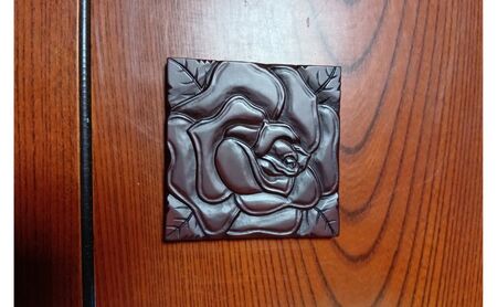 鎌倉彫 コースター 伝統工芸品 工芸品 伝統 彫刻 漆塗り 漆 雑貨 職人 漆器 食器 キッチン雑貨 茶器 贈り物 ギフト プレゼント お祝い 手作り ハンドメイド ティータイム 来客用 上品 和モダ