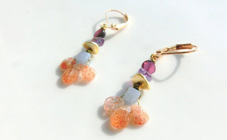 Helio flower ピアス アクセサリー 1個【シンプル サンストーン ヘリオライト クール シャープ 可愛い ギフト プレゼント ハンドメイド 手作り  職人 上品 華やか  ドレス 大人の雰