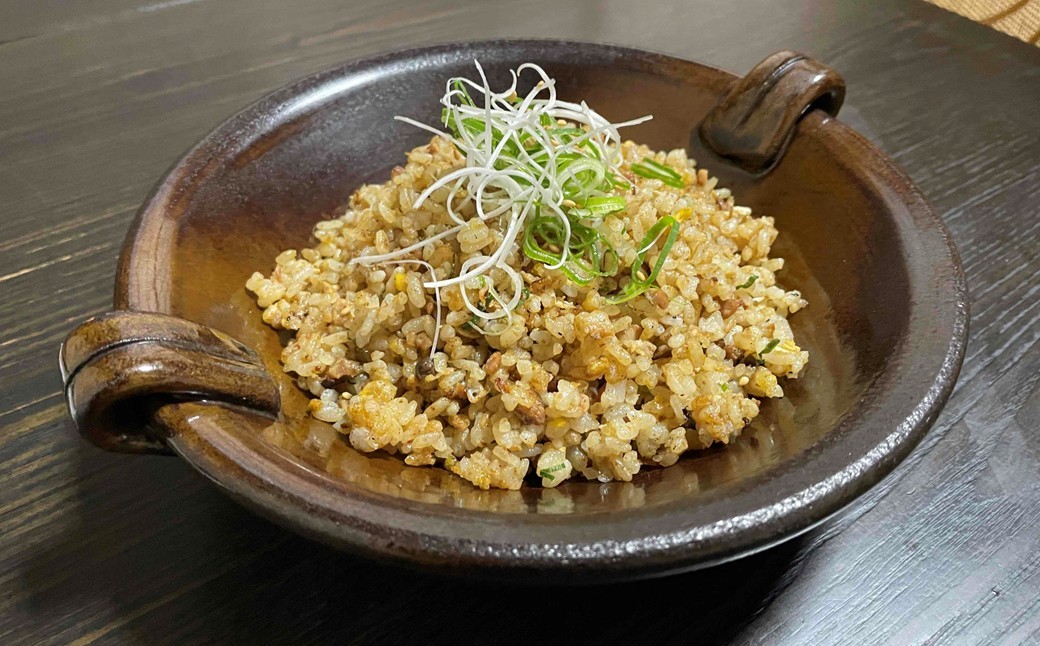 
                  居酒屋いなえ特製 冷凍へしこチャーハン 2袋 ふるさと納税 冷凍食品 焼きめし 焼き飯 ごはん 冷凍　IE00001
                