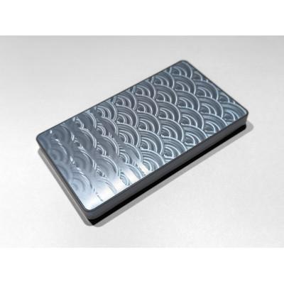 ふるさと納税 美濃加茂市 金属製名刺入れ《青海波》スライド式　ジュラルミン削り出し×デザイン研磨