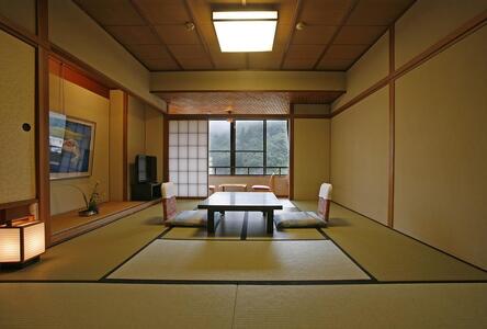 【三朝薬師の湯万翆楼】平休日1泊2食付 ペア宿泊券《和室》