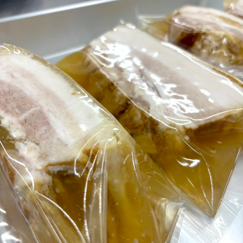 4個セット豚角煮 すっぽん すっぽんスープ スープ 豚肉 スッポンスープ 料理 肉 エキス 国産 グルメ 老舗 全国 取り寄せ 取り寄せグルメ コラーゲン 液体 美容 精力 効果 ギフト プレゼント 